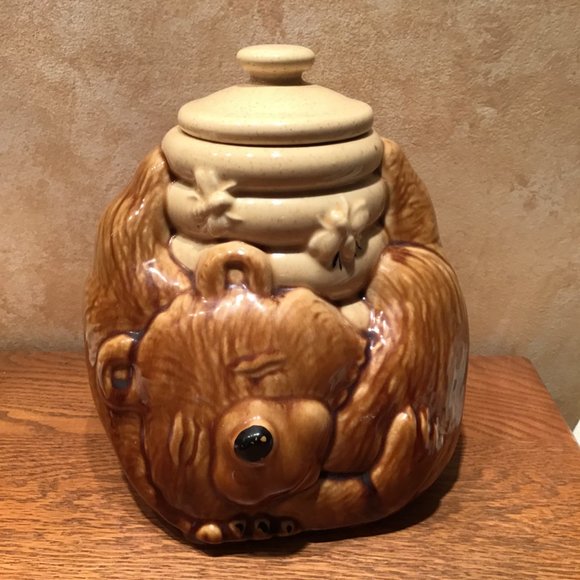 Mccoy Kitchen Authentic Vintage Mccoy Honey Bear Cookie Jar Poshmark